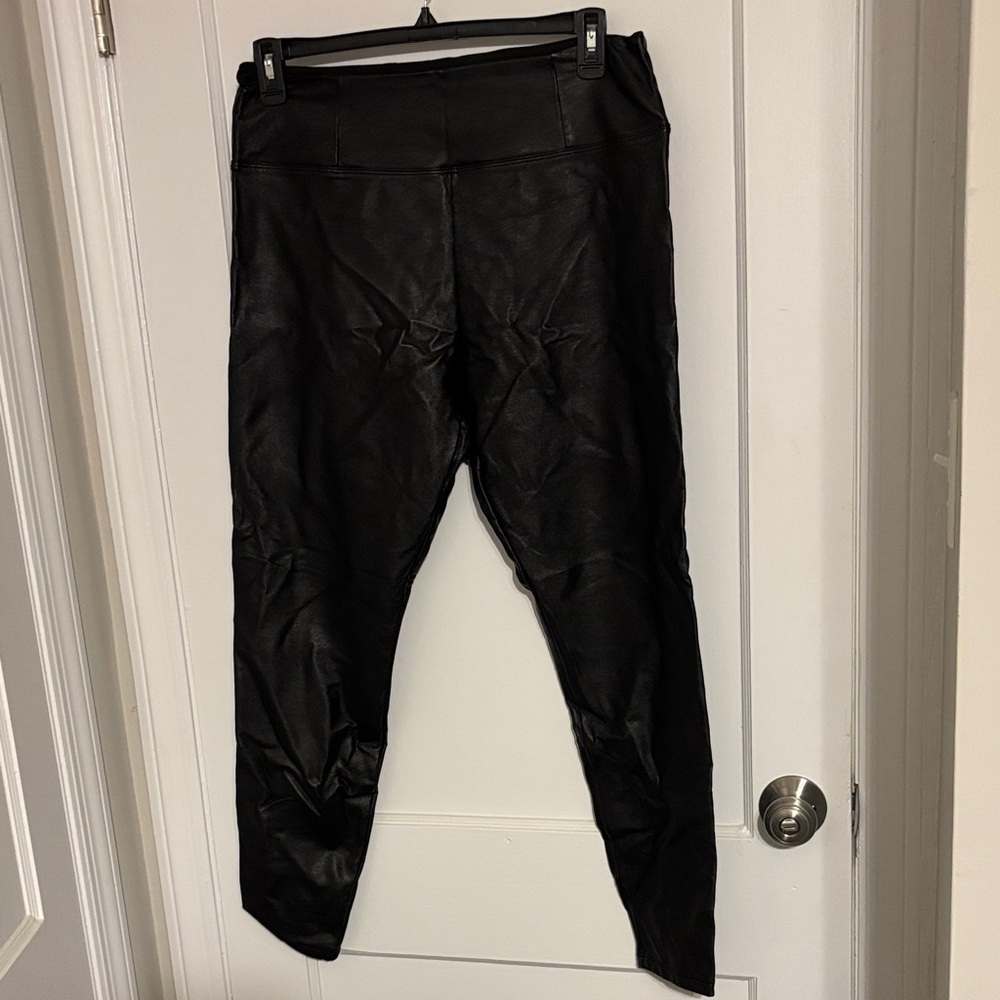 Fashion Nova Black High-Rise Leggings